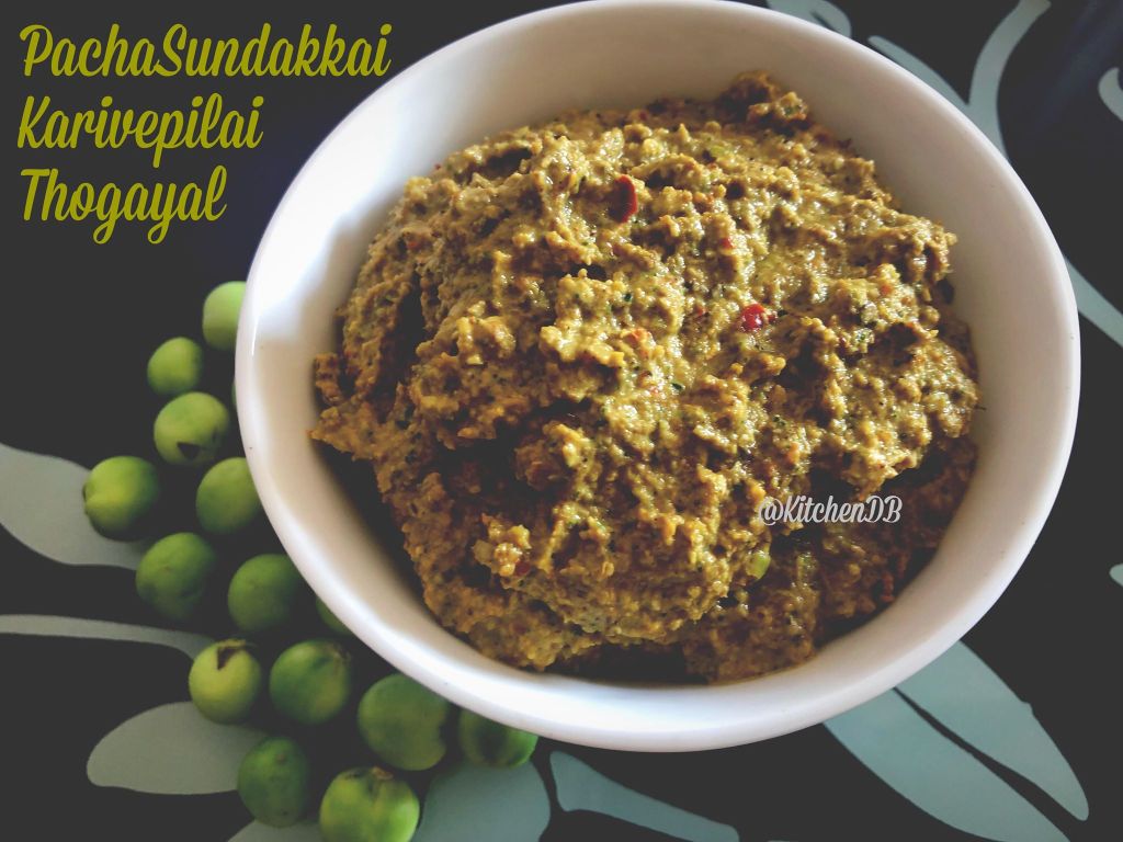 Sudakkai Karivepilai Thogayal / Fresh Turkey Berries Curry Leaves Thogayal